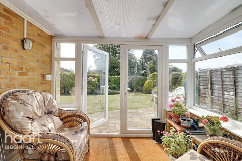 Malan Close, Biggin Hill 3 bed detached bungalow for sale