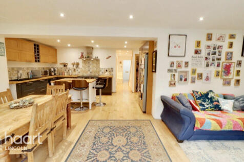 Helsby Road, Lincoln 4 bed detached house for sale