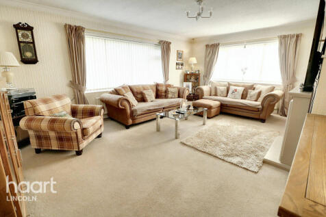 Saxilby Road, Sturton by Stow 3 bed detached bungalow for sale