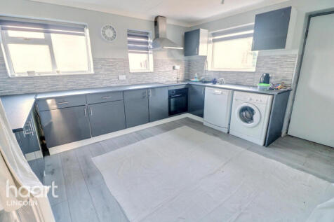 Saxilby Road, Sturton by Stow 3 bed detached bungalow for sale