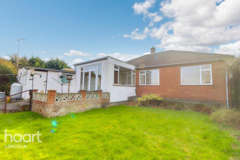 Park Crescent, Washingborough 3 bed detached bungalow for sale