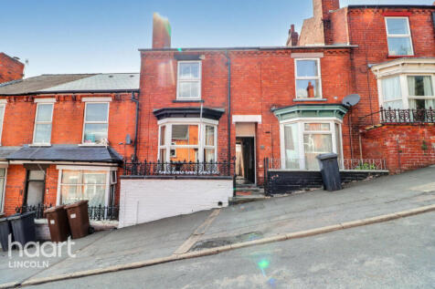 Laceby Street, Lincoln 3 bed terraced house for sale