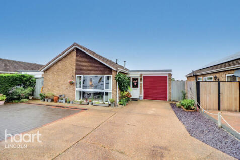 Westfield Approach, North Greetwell 3 bed detached bungalow for sale