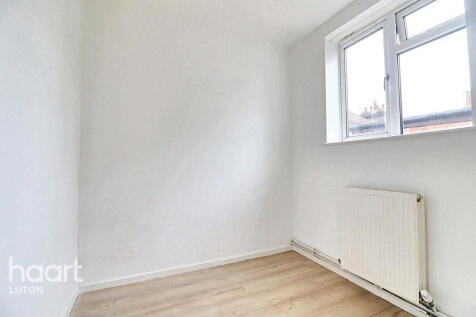 Jubilee Street, Luton 2 bed terraced house for sale