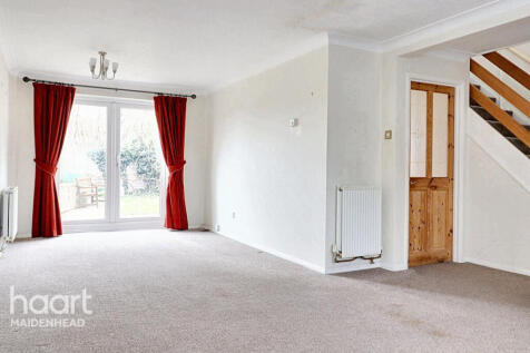Bissley Drive, Maidenhead 3 bed link detached house for sale