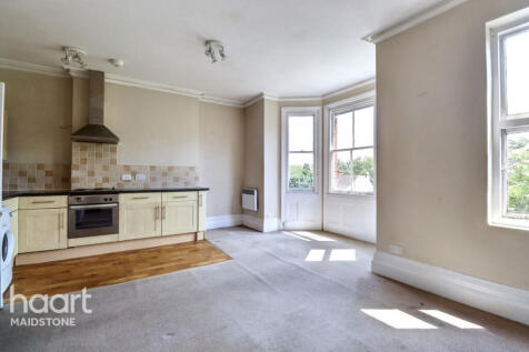 Buckland Hill, Maidstone 1 bed apartment for sale