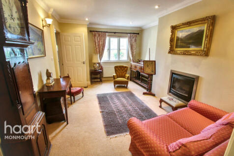 Barons Court, Usk 3 bed terraced house for sale
