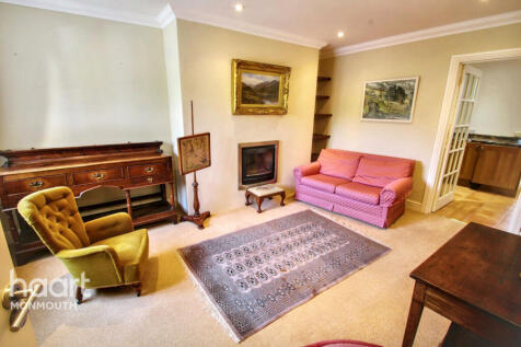 Barons Court, Usk 3 bed terraced house for sale