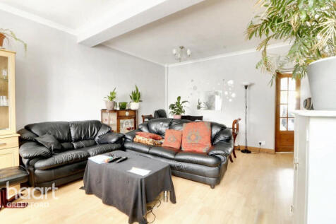 Rutland Road, Southall 2 bed terraced house for sale