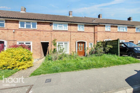 The Hides, Harlow 3 bed terraced house for sale