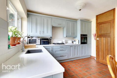 Cranford Drive, Hayes 3 bed terraced house for sale