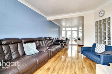 7 bedroom semi-detached house for sale