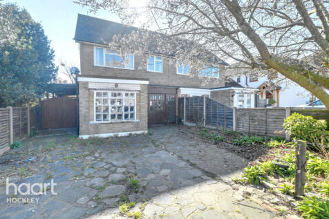 4 bedroom semi-detached house for sale
