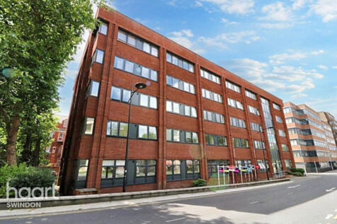 Farnsby Street, Swindon 1 bed apartment for sale