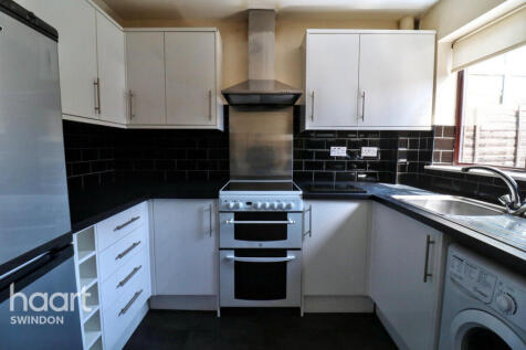 Sandacre Road, Swindon 2 bed end of terrace house for sale