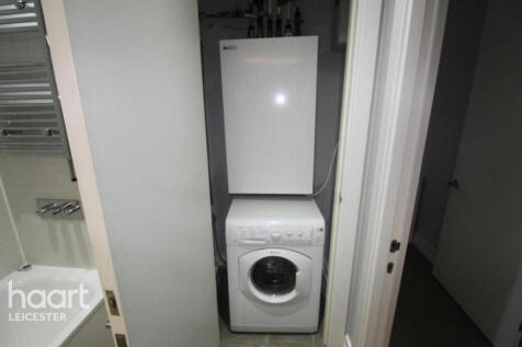 Shires Lane, Leicester 1 bed apartment for sale