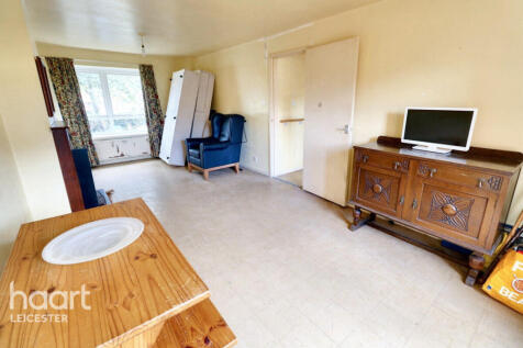 balderstone Close, Leicester 3 bed terraced house for sale