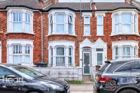 William Street, London 3 bed terraced house for sale