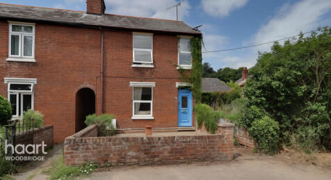 3 bedroom end of terrace house for sale