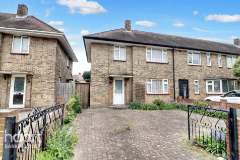 3 bedroom end of terrace house for sale