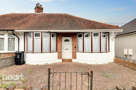 2 bedroom semi-detached bungalow for sale