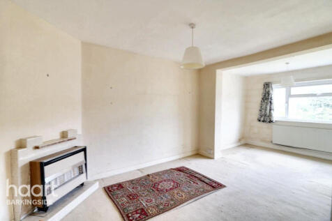 2 bedroom semi-detached bungalow for sale