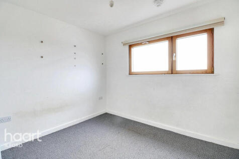 Arboretum Place, Barking 2 bed flat for sale