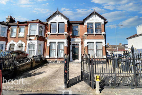 De Vere Gardens, Ilford 4 bed end of terrace house for sale