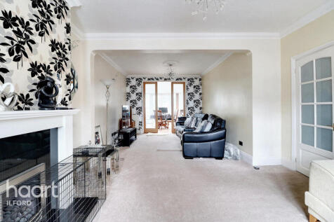 Ashburton Avenue, Ilford 5 bed terraced house for sale