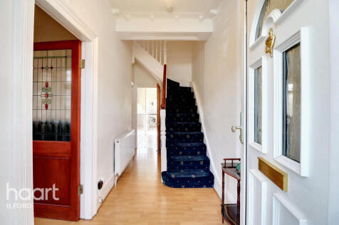 Park Road, Ilford 4 bed terraced house for sale