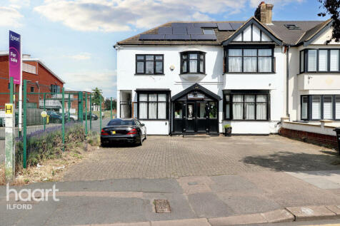 The Drive, Ilford 7 bed end of terrace house for sale