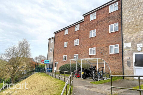 Heatherhayes, Ipswich 2 bed flat for sale