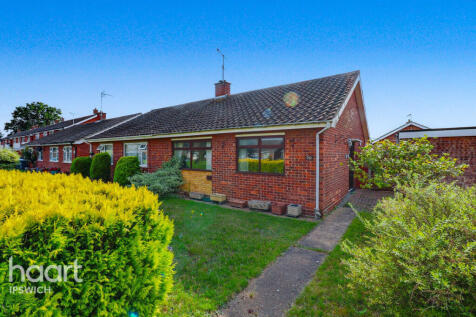Cedar Avenue, IPSWICH 2 bed bungalow for sale