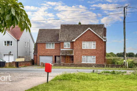6 bedroom detached house for sale