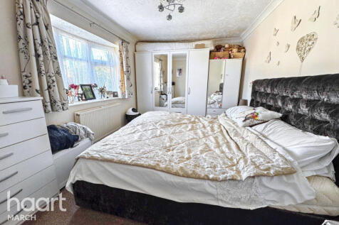 Meadowlands, March 2 bed detached bungalow for sale