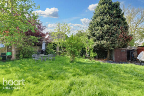 Elm Way, Eastchurch Kent 2 bed bungalow for sale