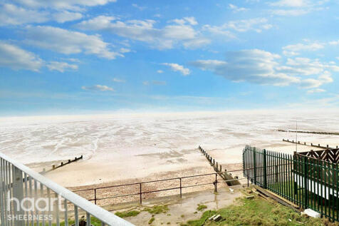 Manor Way, Sheerness 2 bed apartment for sale