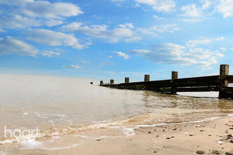 Manor Way, Leysdown on Sea 2 bed apartment for sale