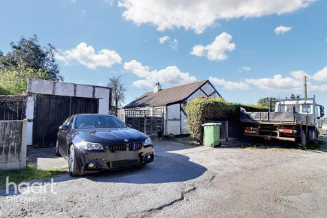 Imperial Avenue, Minster 3 bed bungalow for sale