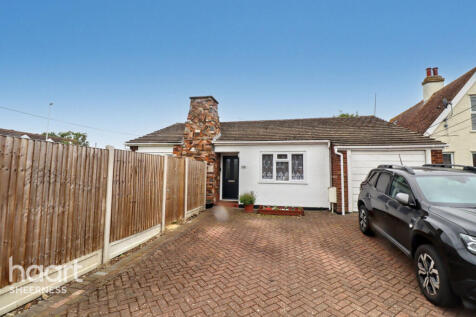 Minster Road, Minster 2 bed detached bungalow for sale