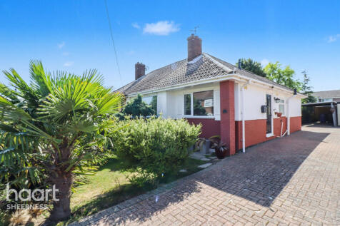 Darlington Drive, Minster on Sea 2 bed semi