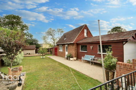 King George Road, Chatham 4 bed detached house for sale