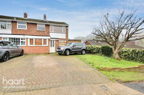 Prince Charles Avenue, Chatham 4 bed semi