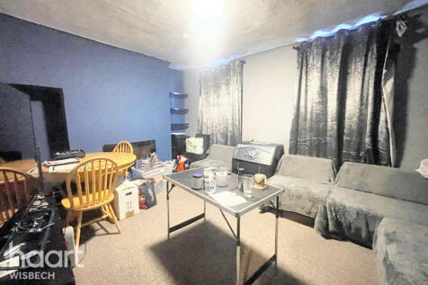 Market Street, Wisbech 2 bed maisonette for sale