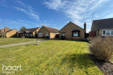 Cornfields, Tydd St Giles 3 bed detached bungalow for sale