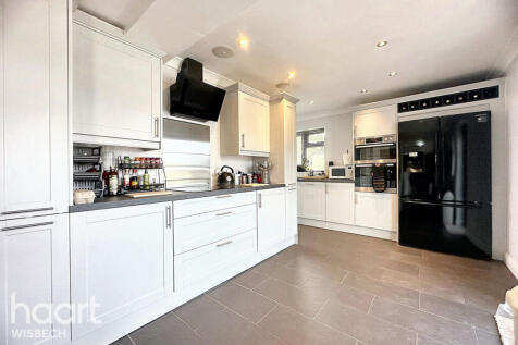 King John Bank, Walpole St Andrew 5 bed detached house for sale