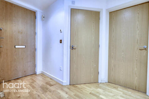 Selden Hill, HEMEL HEMPSTEAD 2 bed flat for sale