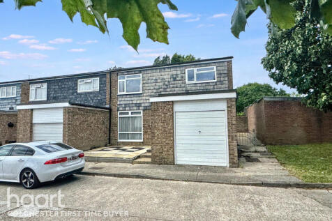 Sebastian Close, Colchester 3 bed end of terrace house for sale