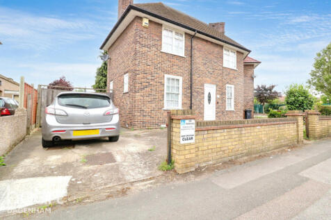 Halbutt Street, Dagenham 2 bed end of terrace house for sale