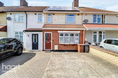 Davington Road, Dagenham 3 bed terraced house for sale